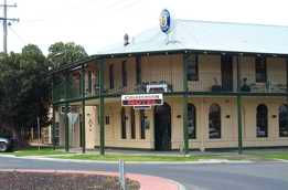 Caledonian Hotel Motel Echuca - Mackay Tourism