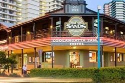 Coolangatta Sands Hotel - Mackay Tourism